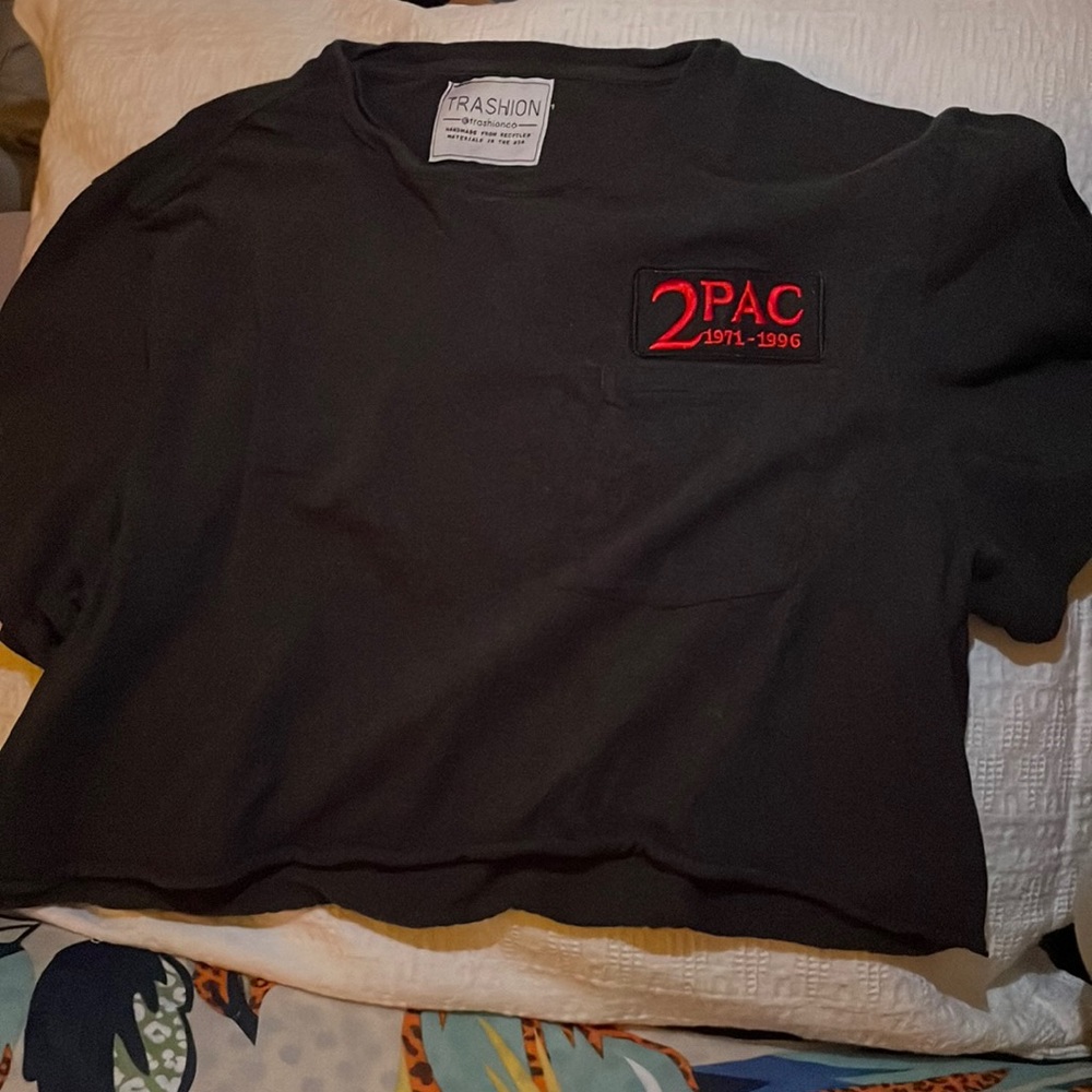 TRASHION cropped vintage tee